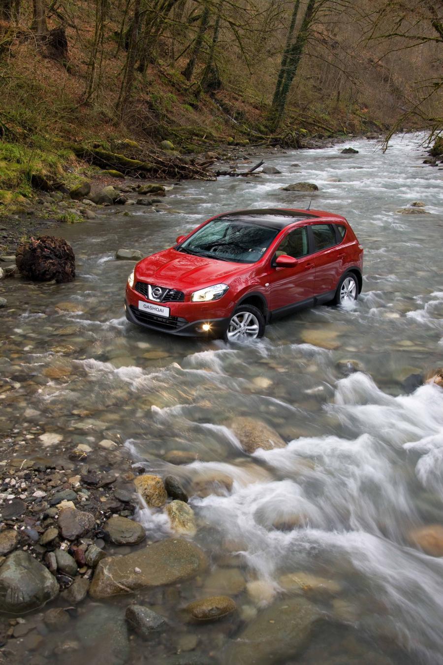  Nissan Qashqai 2010 года  (фото 110 из 204)